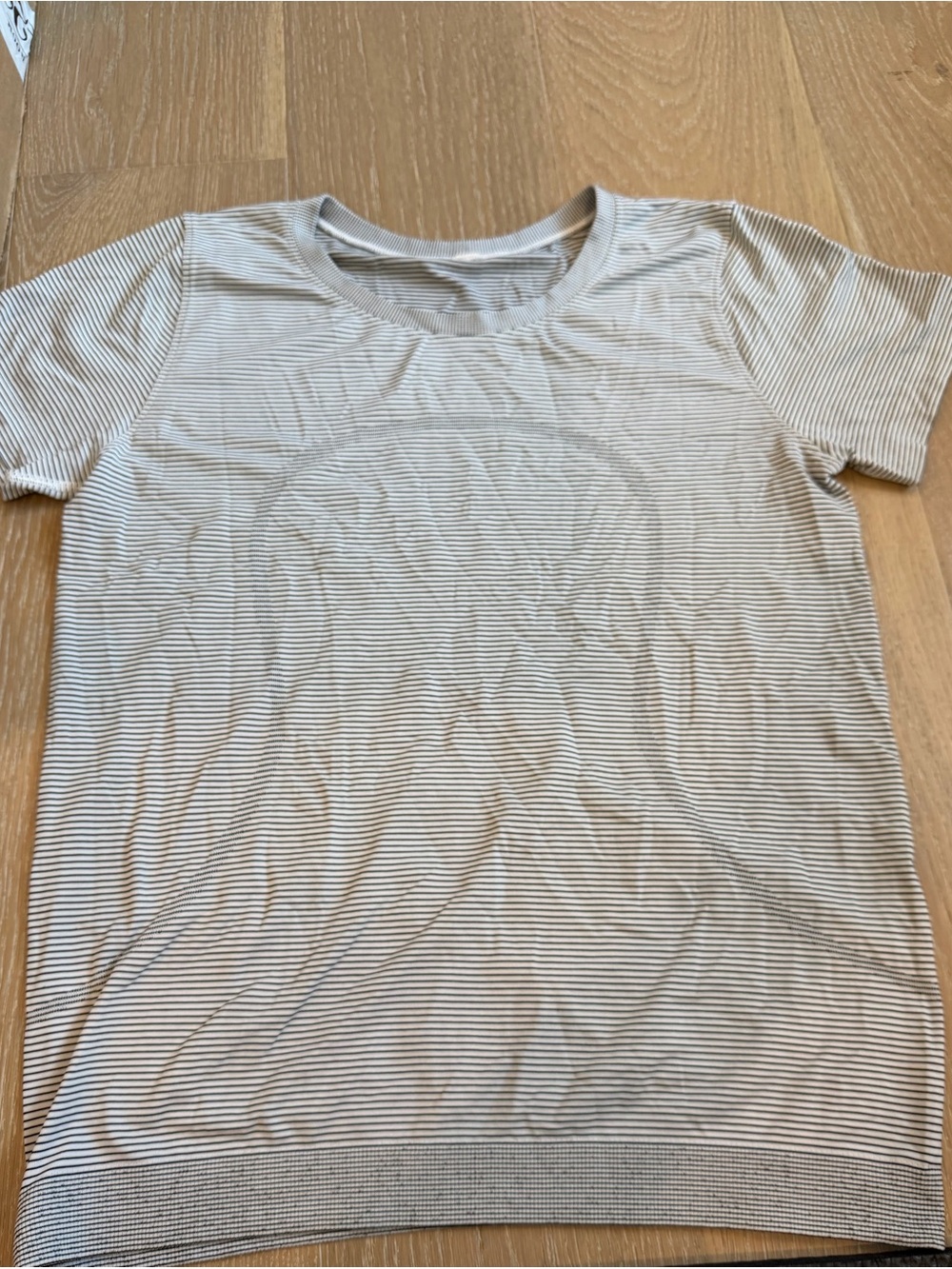 Lululemon Women’s Black and White Striped Swiftly Tech
